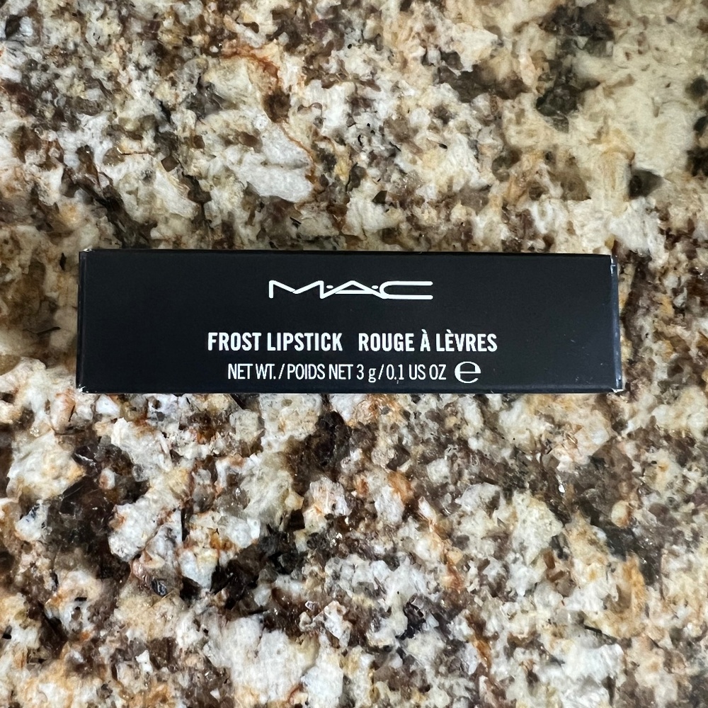 MAC Frost Lipstick